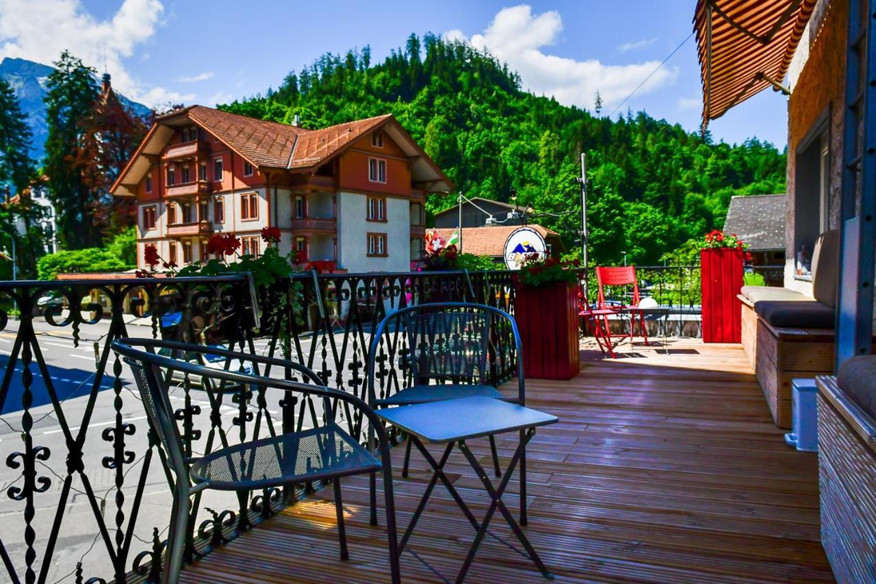 Hotel Tell And Apartments Unterseen Extérieur photo