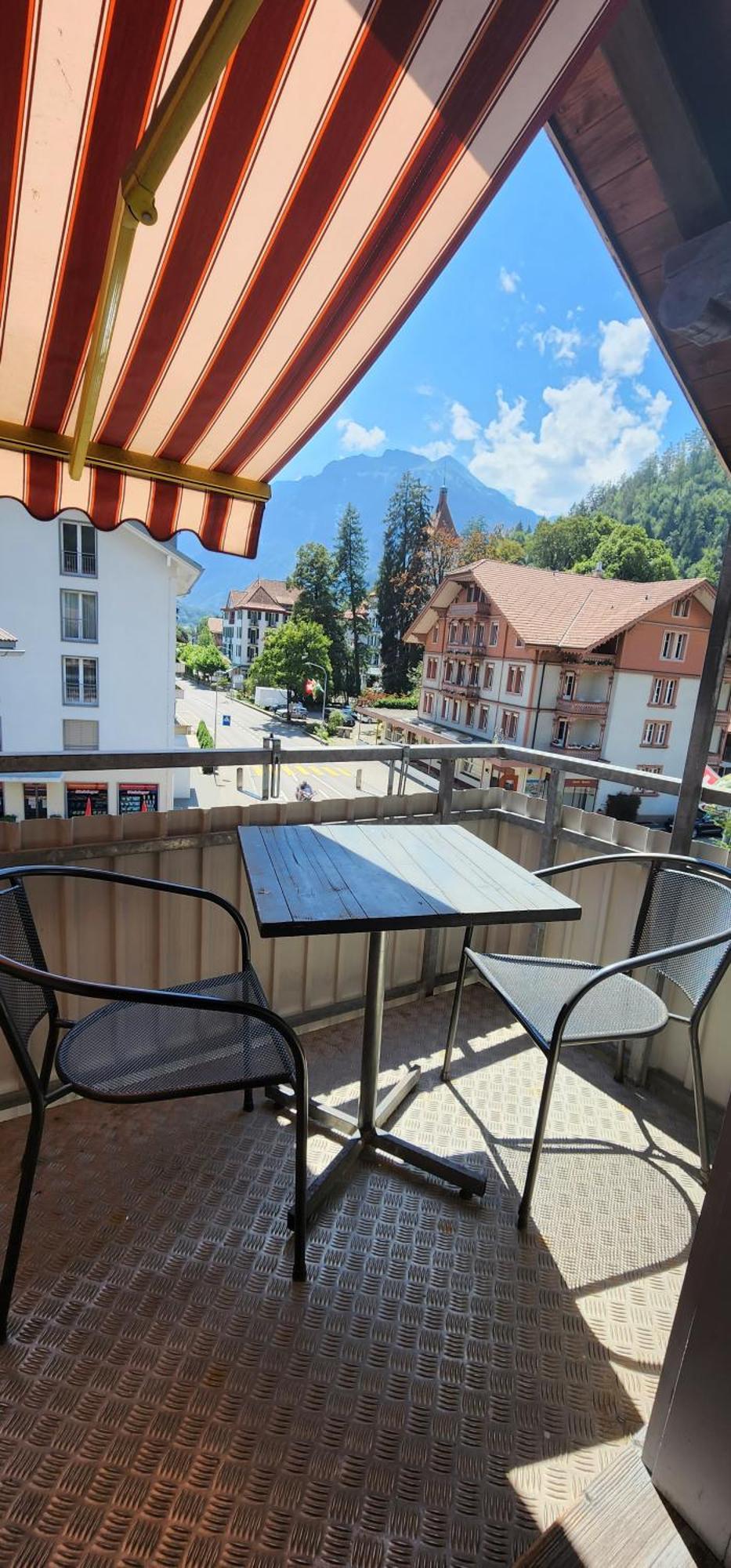 Hotel Tell And Apartments Unterseen Chambre photo